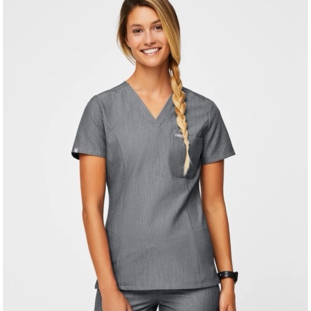 FIGS Catarina SLIM One Pocket scrub Top (Just Top) in Graphite Size XXS- NWT